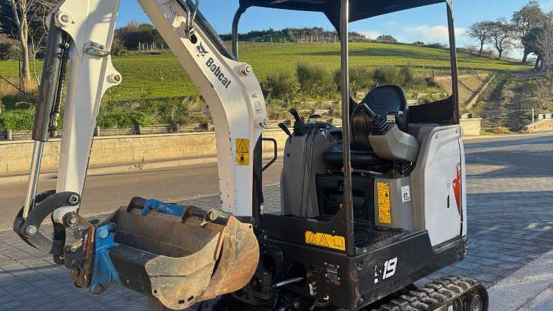 OmecoHub - BOBCAT E19